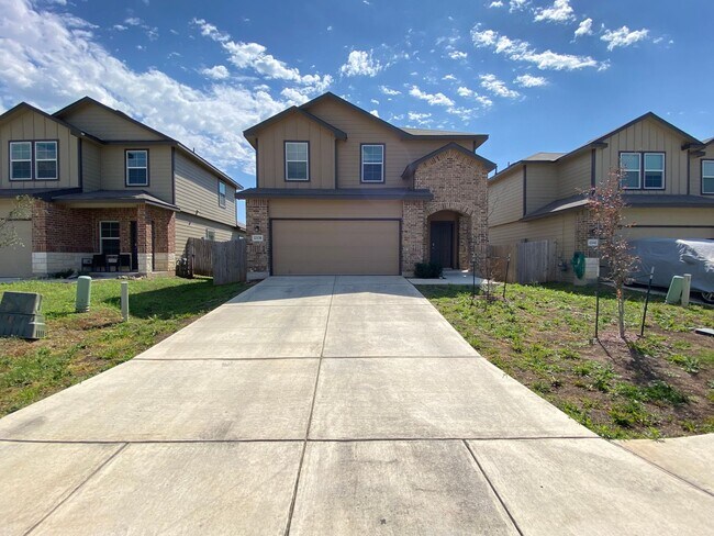 Foto del edificio - Beautiful home in Stoney Creek!