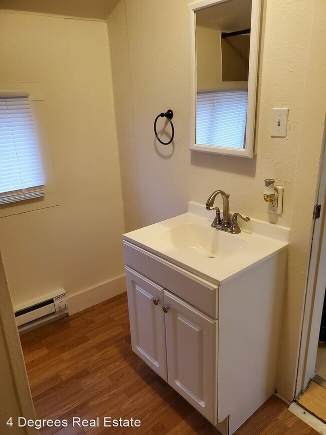 Foto del edificio - 2 br, 1 bath House - 2217 E Boone Ave