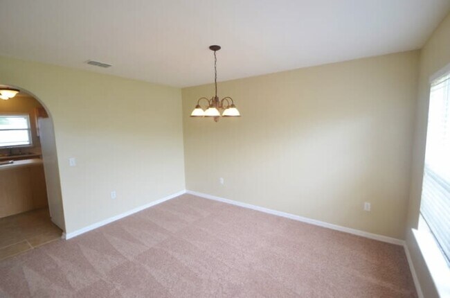 Foto del edificio - 17038 Torvest Ct
