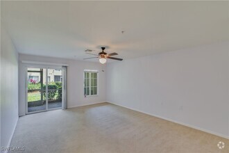 Building Photo - 9445 Ivy Brook Run