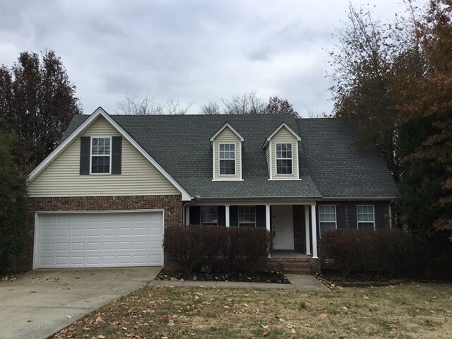 Foto principal - 323 Braxton Drive