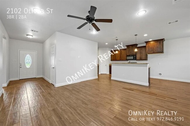 Foto del edificio - 2102 Oliver St