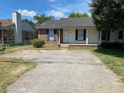 Primary Photo - 3218 Woodstock Dr