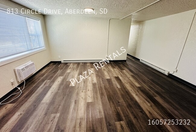 Foto del edificio - 906 S 2nd St