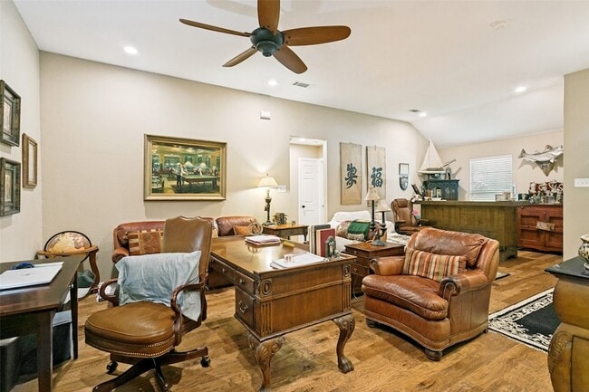 Foto del edificio - 5212 Spicewood Dr