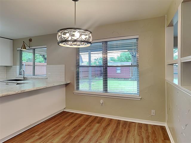 Building Photo - 521 Lottie Ln