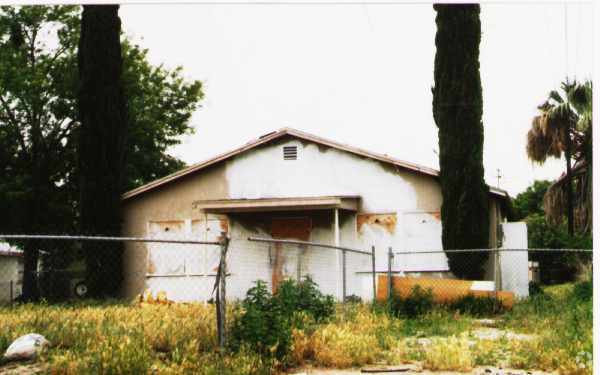 Building Photo - 4182 Mountain Dr