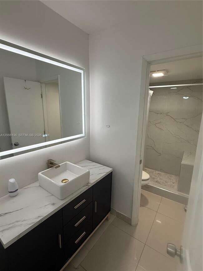 Foto del edificio - 9760 SW 184th St
