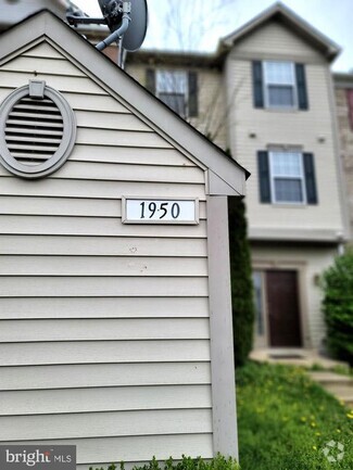 Building Photo - 1950 Palonia Ct