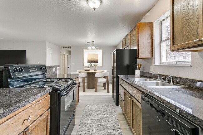 Foto del edificio - 712 SW Sunset Ln