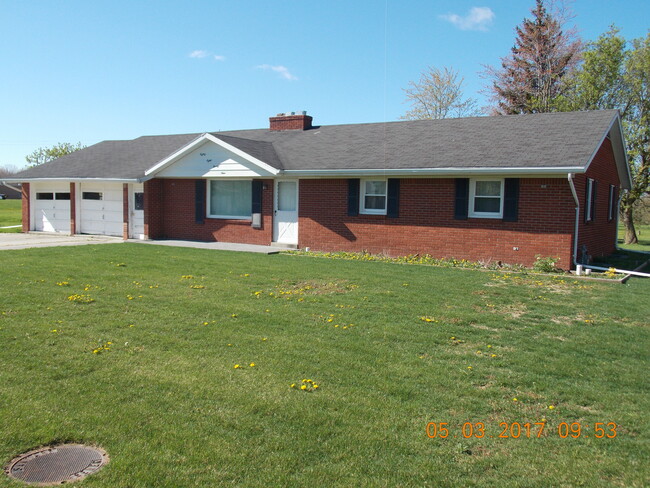 Building Photo - 8829 Willow St