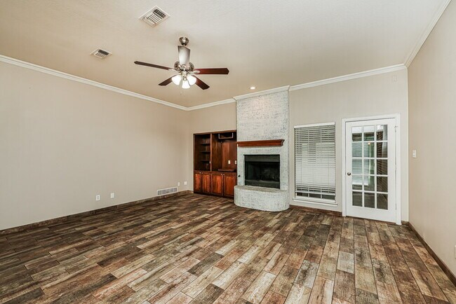 Building Photo - 2505 Coffey Dr