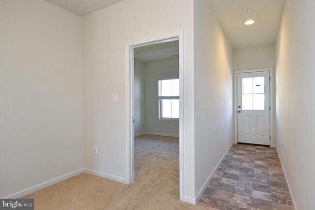 Building Photo - 1630 Corn Crib Pl