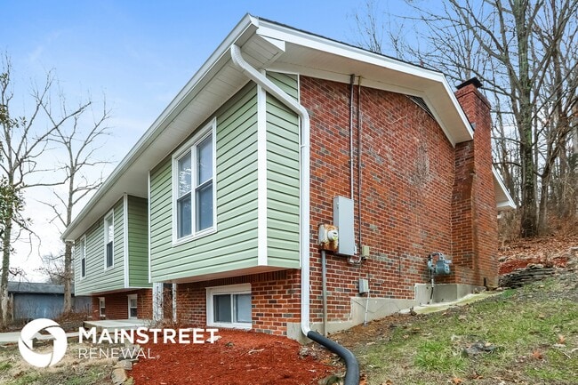 Building Photo - 9104 Royal Oak Dr