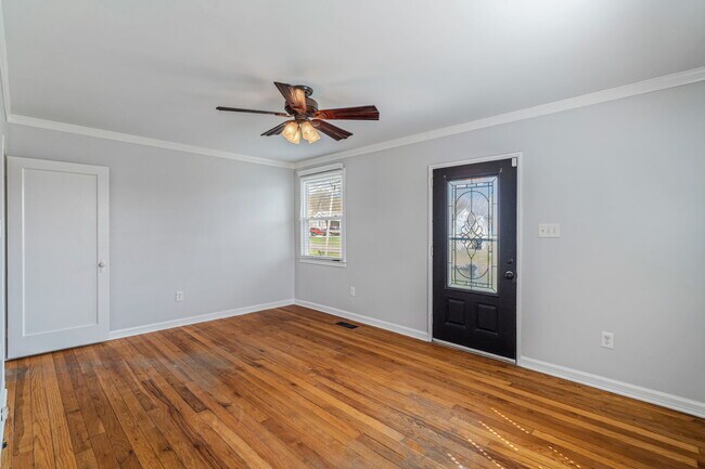 Foto del edificio - 3701 Vera Dr