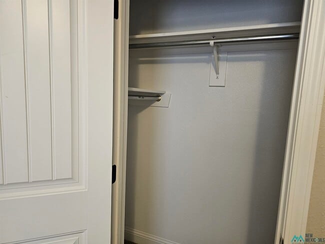 Building Photo - 404 N Upsilon St