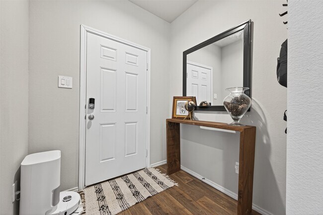 Foto del edificio - 14739 Blackbrush Mnr