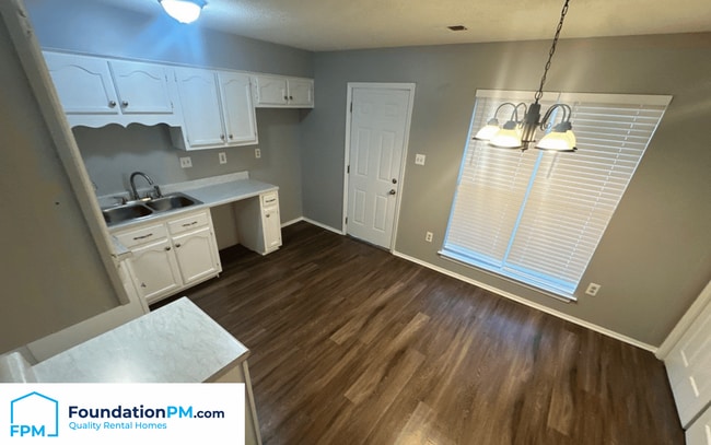 Foto del edificio - 4211 Highgate Dr