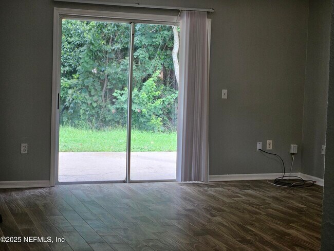 Foto del edificio - 2715 Lantana Lakes Dr