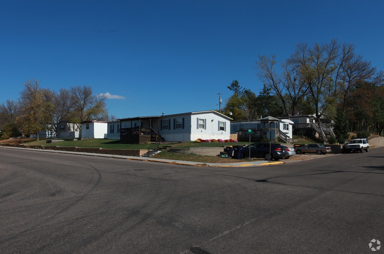 Saint Croix Terrace Apartments in Prescott, WI