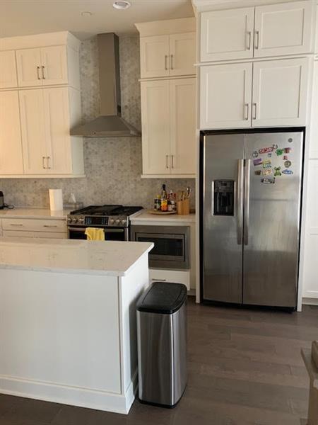 Building Photo - 4312 Parkside Pl