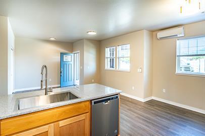 Foto del interior - 441 Talent Ave