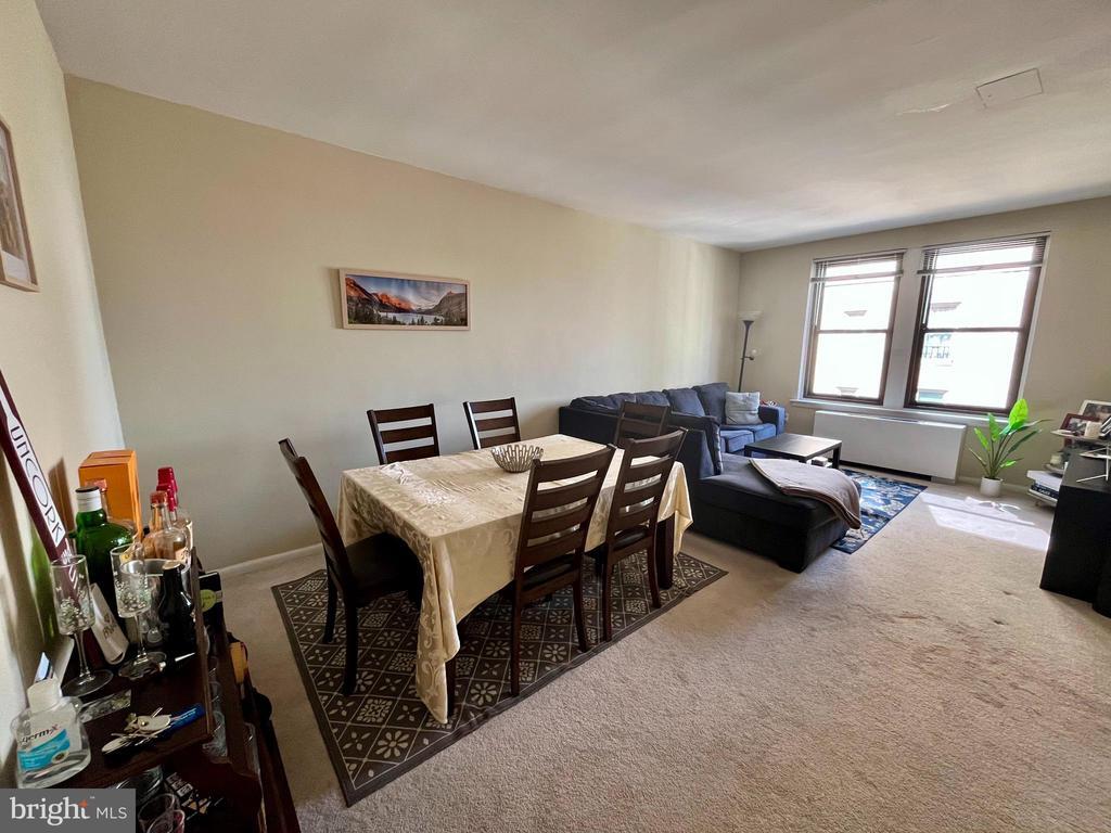 Foto principal - 135 S 19th St