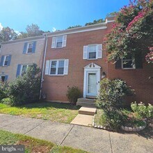 Building Photo - 5428 Donnelly Ct