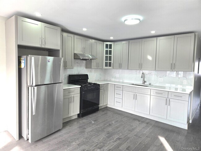 Foto del edificio - 87-37 132nd St