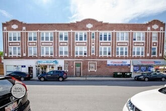Building Photo - 2206 S 57th Ave