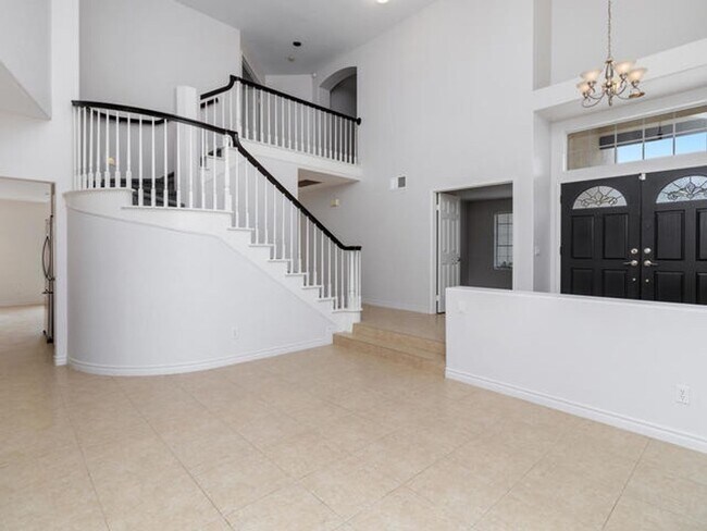 Foto del edificio - Incredible Rancho Del Oro Home!