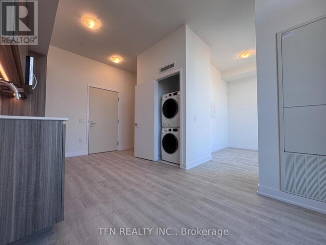 Photo du bâtiment - 15 Richardson St