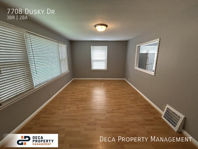 Foto del edificio - 7708 Dusky Dr