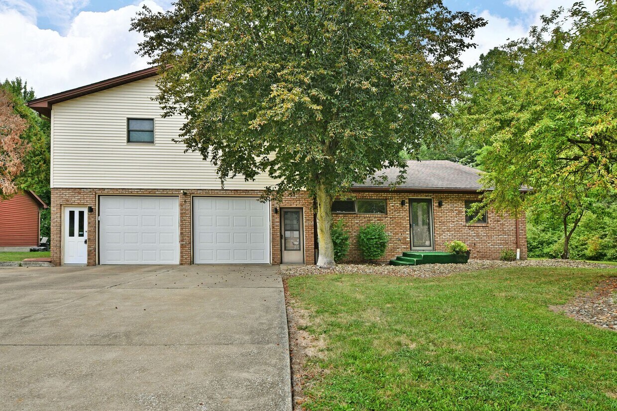 Foto principal - 920 &amp; 922 Cynthia Ct