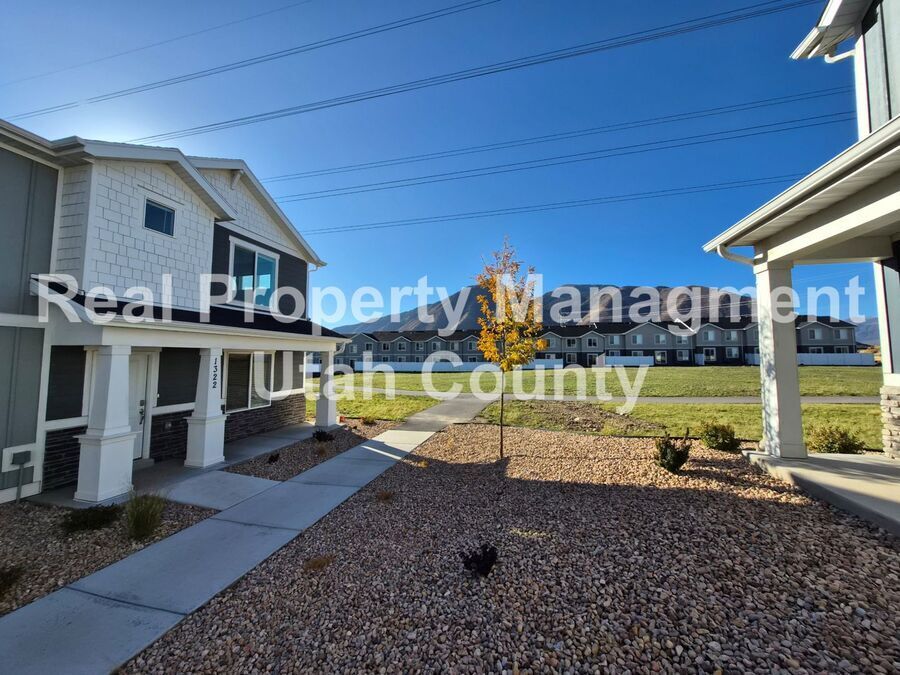 Primary Photo - 1322 S 3540 E