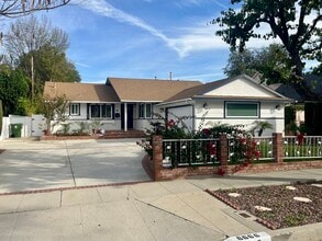 Building Photo - 6666 Sedan Ave