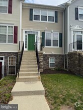Building Photo - 8645 Willow Leaf Ln