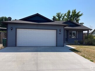 Building Photo - 7451 Golden Trail