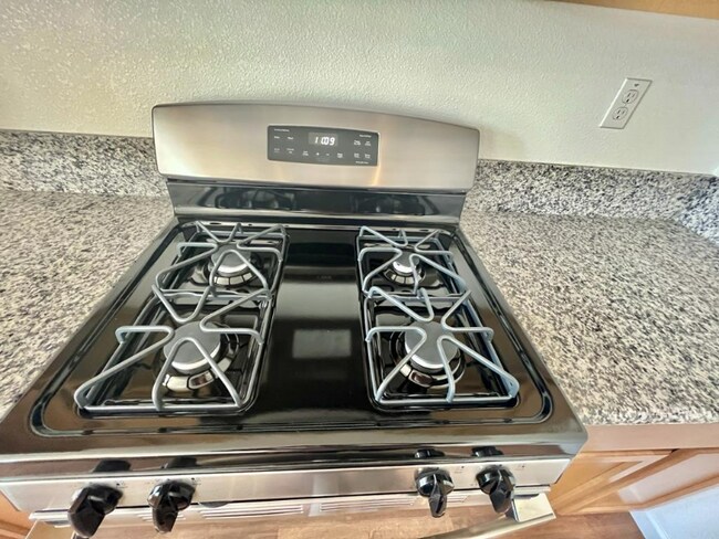 Foto del edificio - 15248 Saybrook St