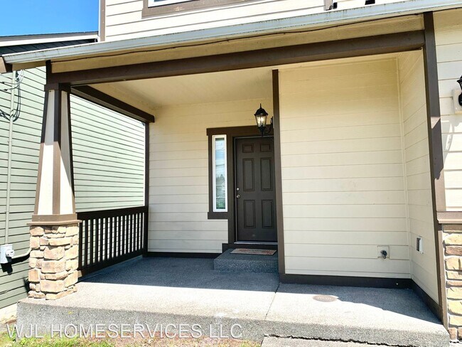 Building Photo - 5 br, 3.5 bath House - 11708 64th Ave S