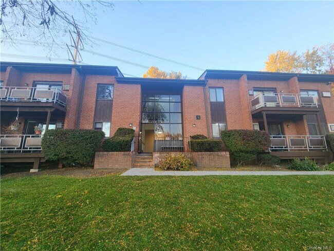 Foto del edificio - 9 Brevoort Dr