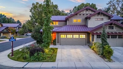 Building Photo - 3646 N Ambergina Ln