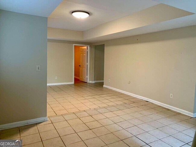 Foto del edificio - 5931 Kay Dr NW