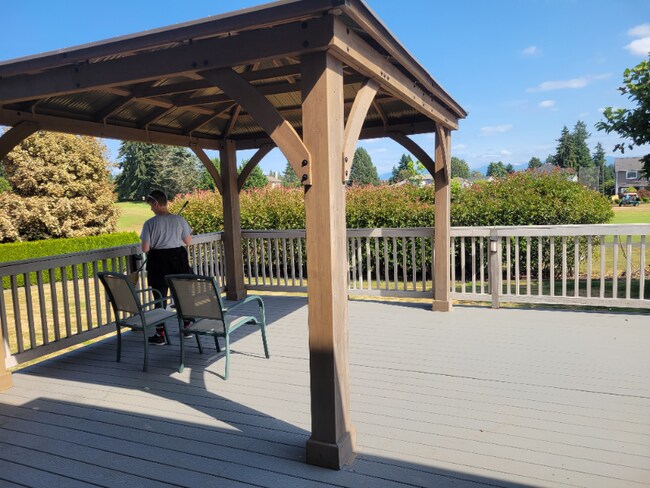 Foto del edificio - 3103 196th Ave Ct E