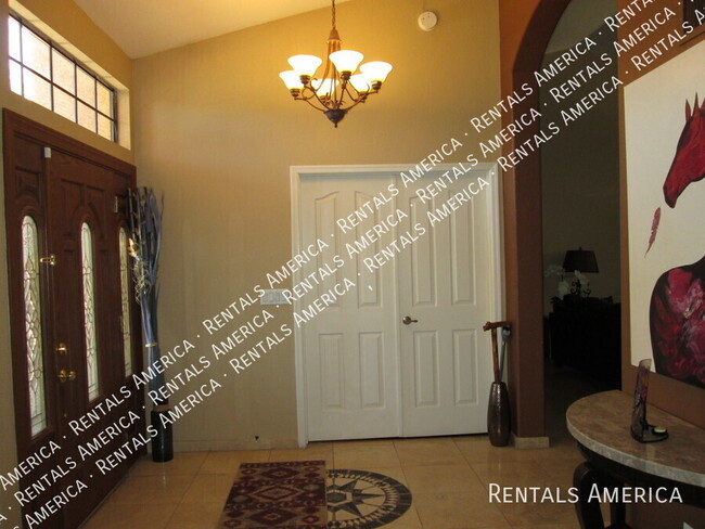Foto del edificio - 532 E Stonebridge Dr