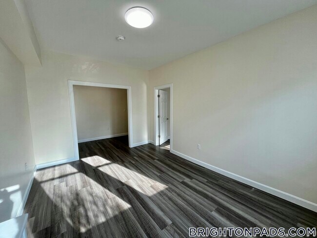 Foto del edificio - 127 Washington St