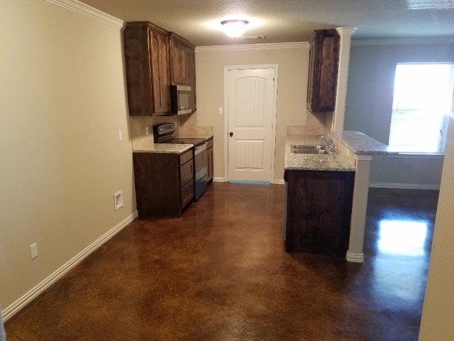 Building Photo - 101 Crossfire Ct