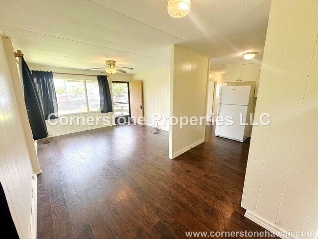 Building Photo - 528 Oneawa St