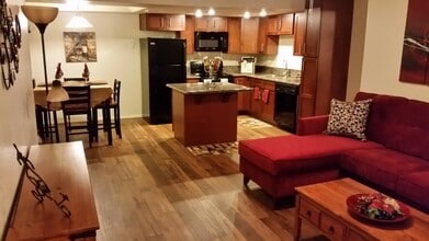 Interior Photo - Desert Lakes Apartments