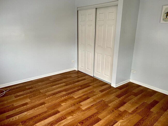 Foto del edificio - 4139 N Melvina Ave